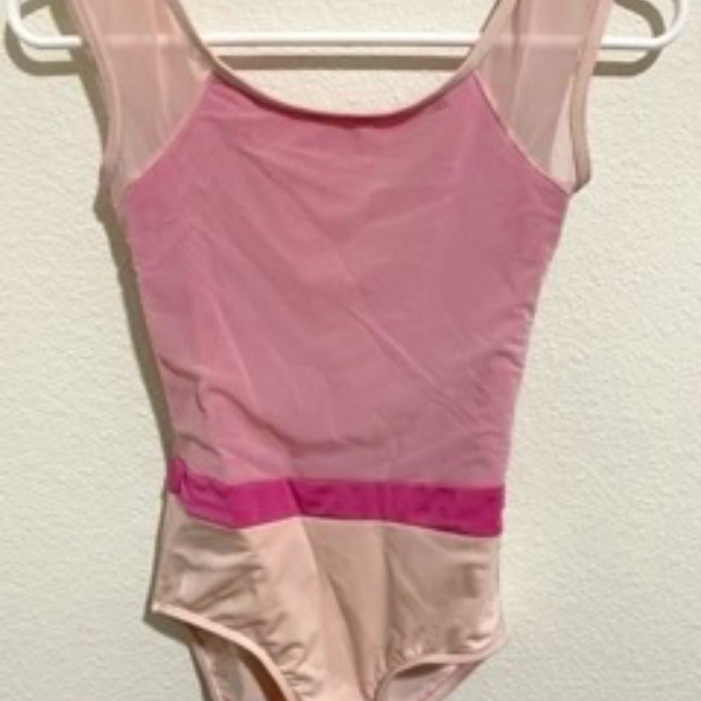 Mariia Pink Color-block Leo